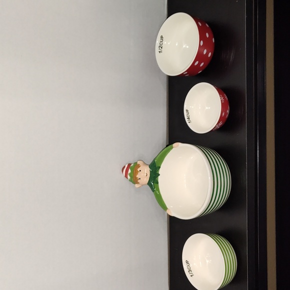 🔔 Last Chance💲Free Add On Measuring cups, ceramic elf stackable - Picture 2 of 4
